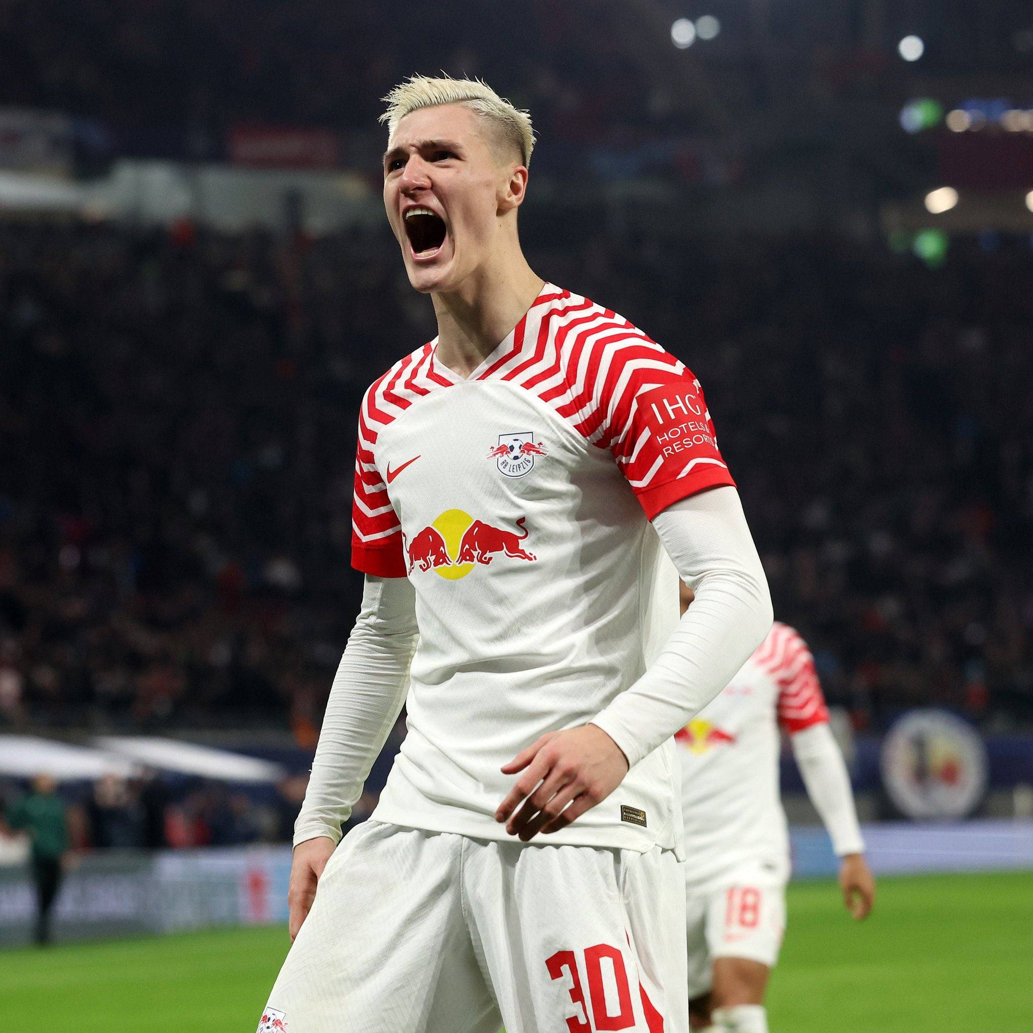 关于切尔西国际比赛日回应争议，志在意甲名次提升，话题不断，控场能力受关注的信息