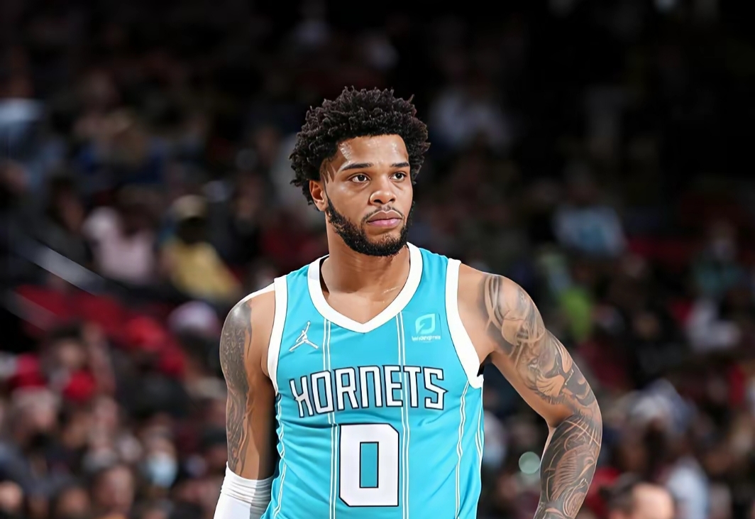 kaiyun体育注册官网洛杉矶湖人战术微调夏洛特黄蜂今晚篮板制胜，这操作让人直呼：国际比赛日深圳男篮调整名单以备亚冠的简单介绍